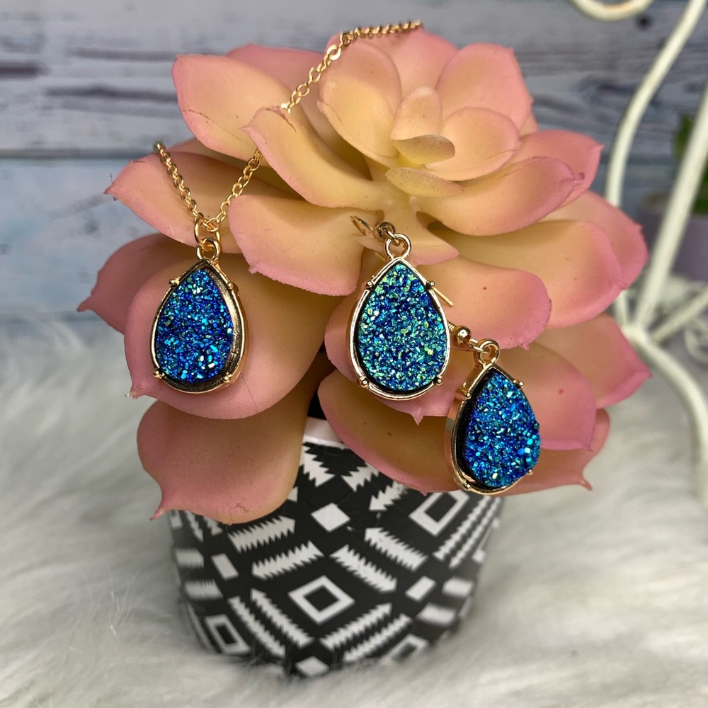 BLUE Glitter Resin Teardrop Necklace Earring Set